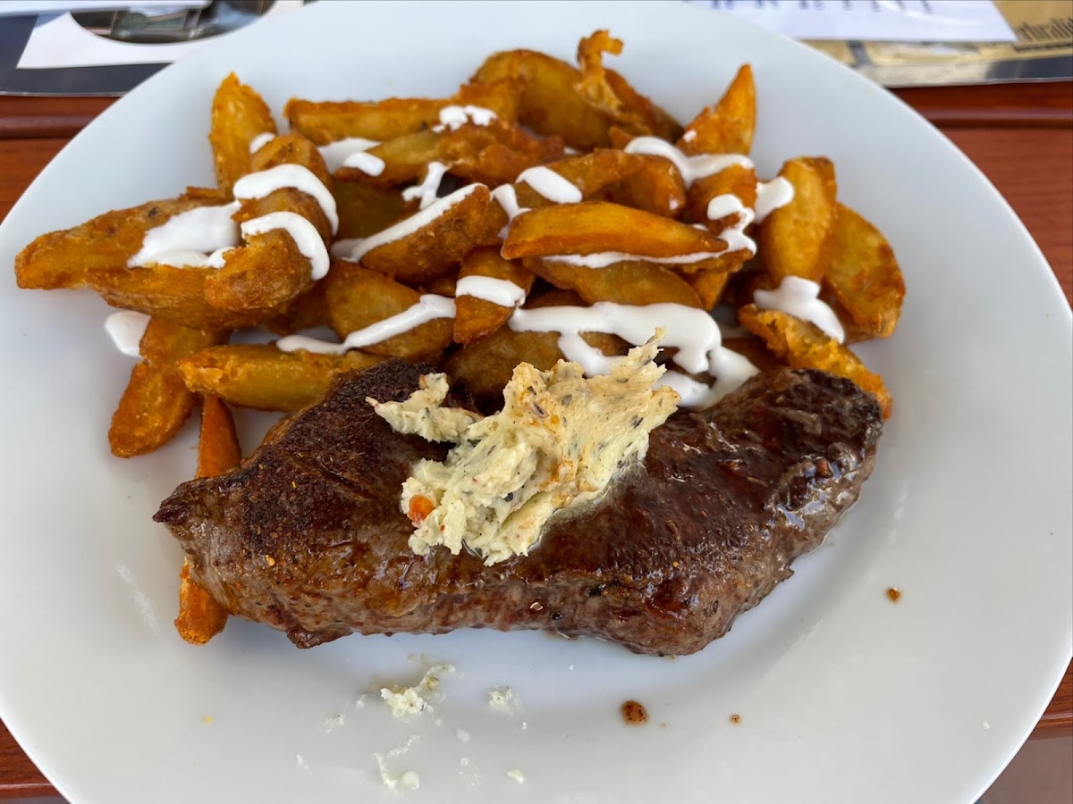 Bitburger Steak House-6